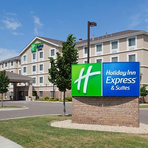 Holiday Inn Express Hotel & Suites Rogers By Ihg